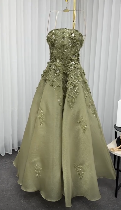 Chic Olive Green Prom Dress Strapless A-Line Tulle Applique Long Evening Dress ED09074