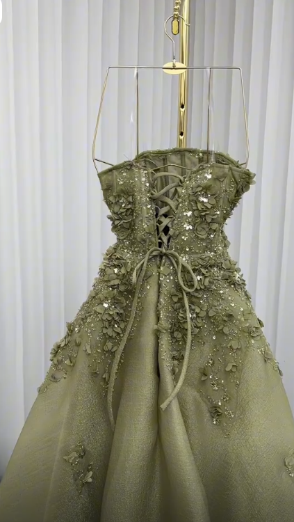 Chic Olive Green Prom Dress Strapless A-Line Tulle Applique Long Evening Dress ED09074