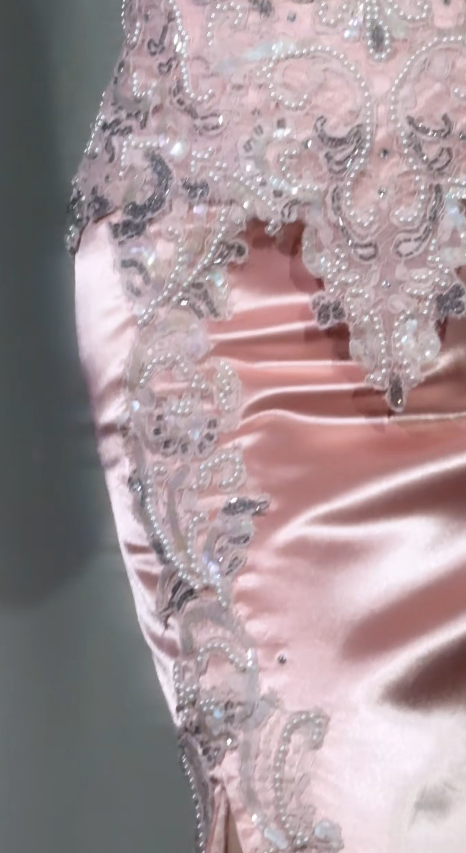 Robe de bal sirène bustier en satin pêche avec appliques pour soirée ED09096