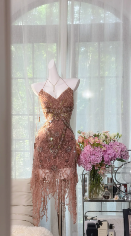 Fashion Lace Short Prom Dress Halter Sheath Hoco Dress ED09099
