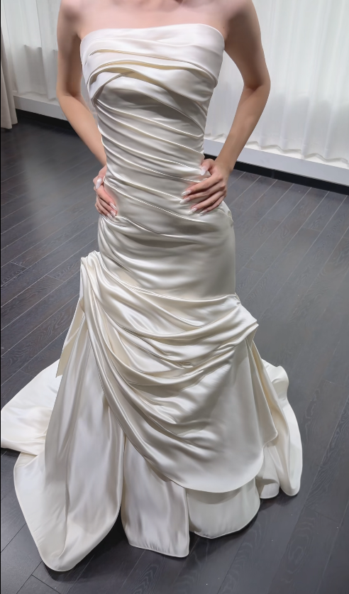 Simple Strapless Sheath Wedding Dress White Satin Bridal Gown ED09108