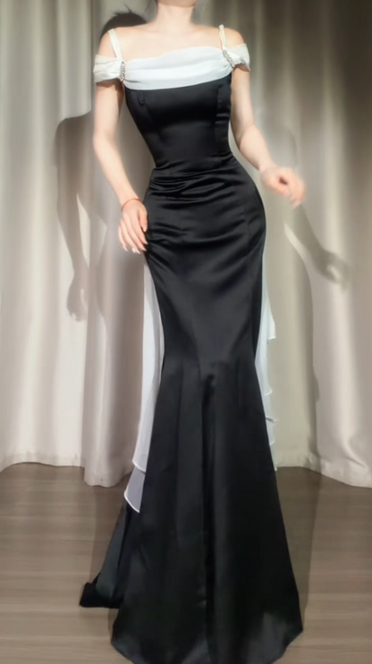 Elegantes schwarzes Ballkleid A-Linie Langes Abendkleid Träger Satinkleid für Party ED09114