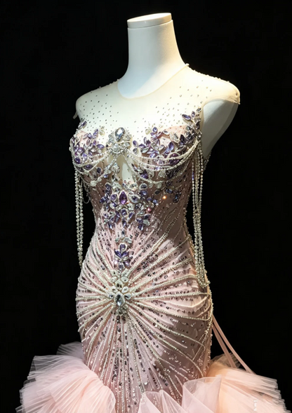 Elegantes pinkfarbenes Ballkleid, perlenbesetztes Meerjungfrauen-Abendkleid lang, Rundhals-Tüllkleid für Partys ED09116