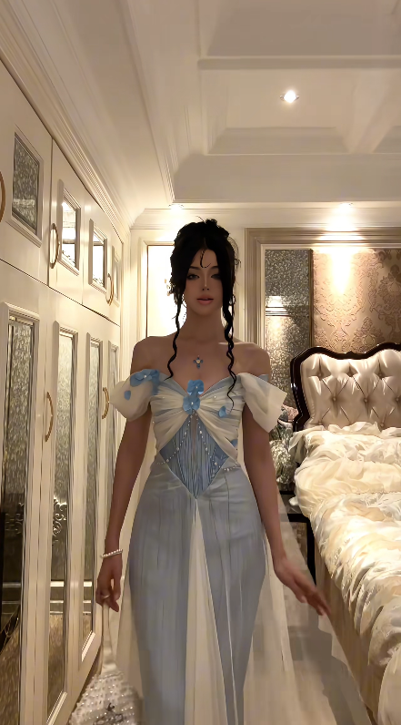 Élégante Robe de Bal Bleue Fourreau Longue Robe de Soirée Robe en Tulle Épaules Dénudées pour Soirée ED09118