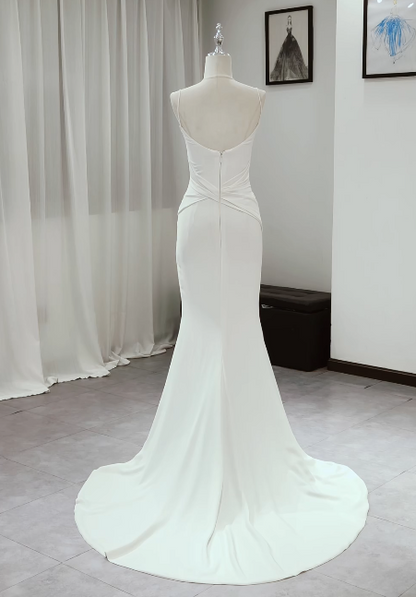 Robe de mariée sirène simple en mousseline blanche à fines bretelles ED09142