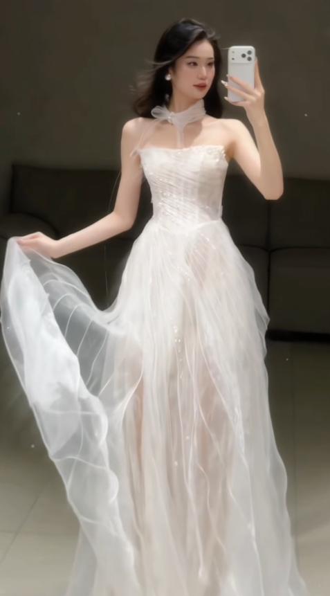 Gorgeous Strapless A-Line Wedding Dress Tulle Bridal Gown White Bridal Dress ED09225