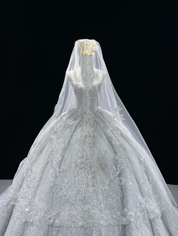Gorgeous Sweetheart A-line Wedding Dress Tulle Beaded Appliques Bridal Gown White Bridal Dress ED09230