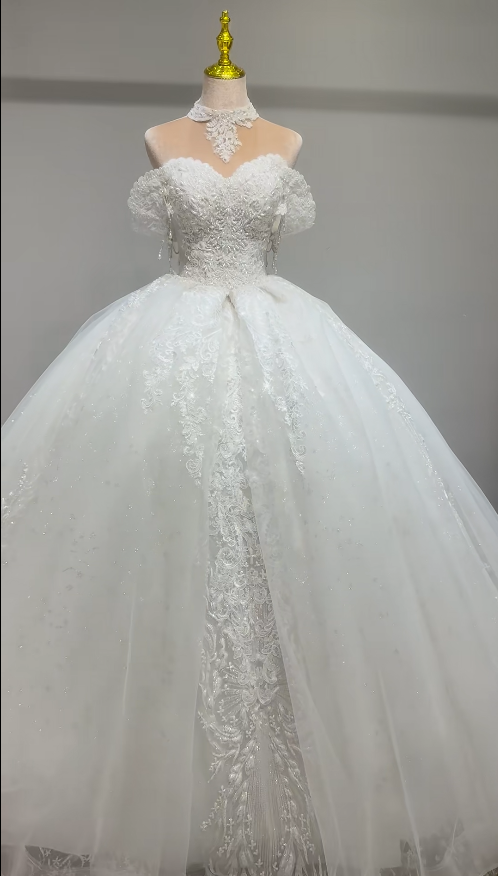 Gorgeous Off-shoulder A-line Wedding Dress Tulle Beaded Appliques Bridal Gown White Bridal Dress ED09231