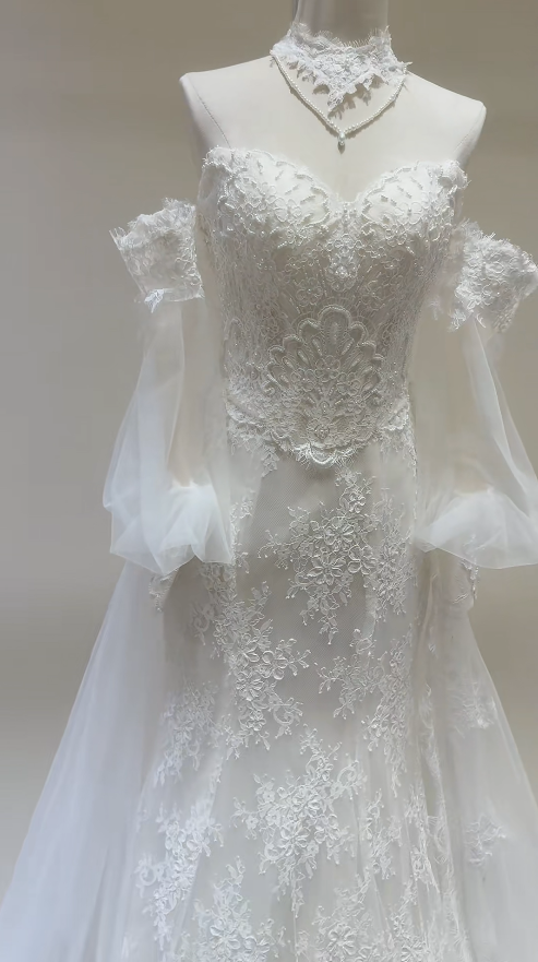Gorgeous Sweetheart Sheath Wedding Dress Lace Appliques Bridal Gown White Bridal Dress ED09232