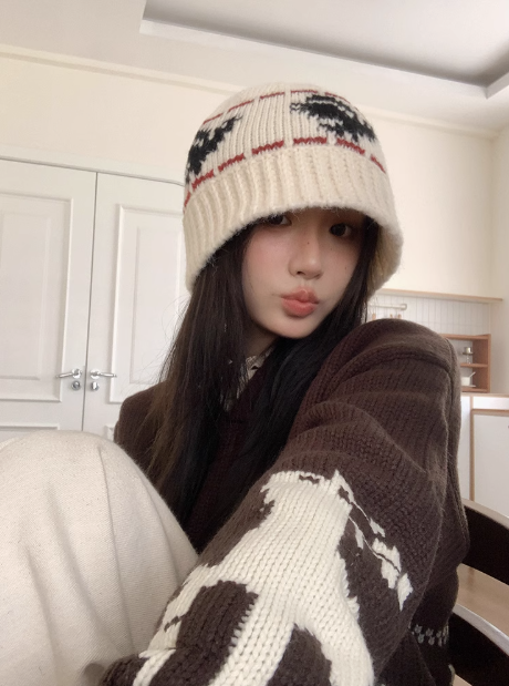 Black Vintage Knit Hat ED0923