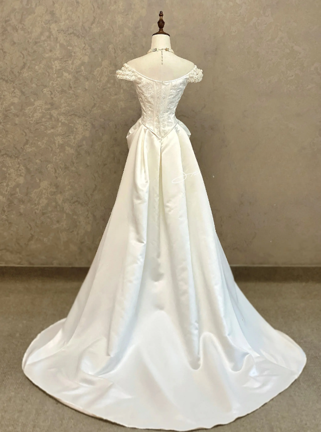 Timeless A-Line Off-shoulder Wedding Dress Satin Bridal Gown White Bridal Dress ED09269