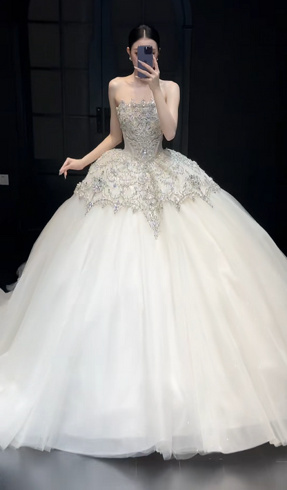 Timeless A-Line Strapless Wedding Dress Tulle Bridal Gown White Bridal Dress ED09270