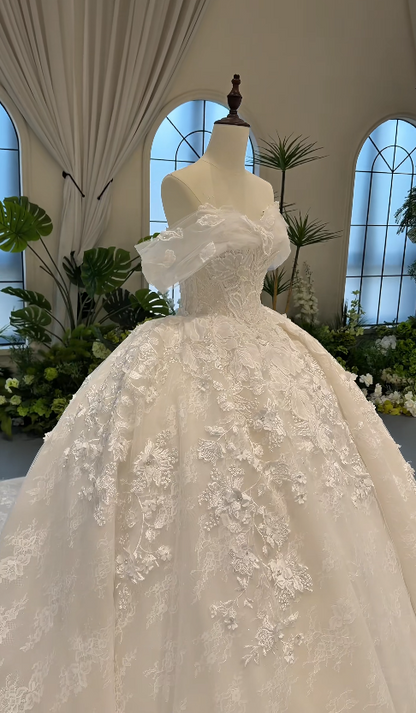 Timeless A-Line Off-shoulder Wedding Dress Lace Applique Bridal Gown White Bridal Dress ED09272