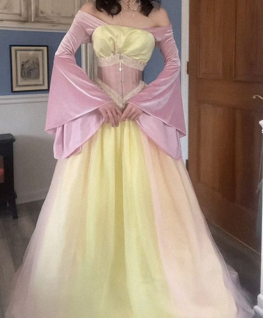 Chic Yellow Prom Dress Off-shoulder A-Line Dress for Party Tulle Long Evening Dress ED09304