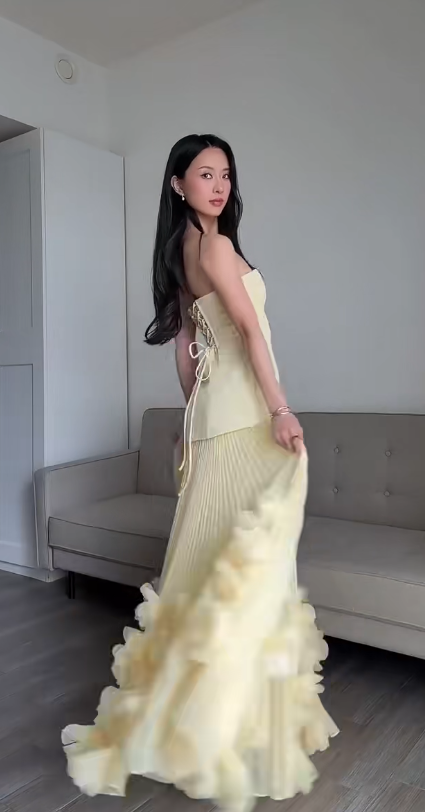 Gorgeous Yellow Prom Dress Strapless A-Line Tulle Long Prom Dress ED09323