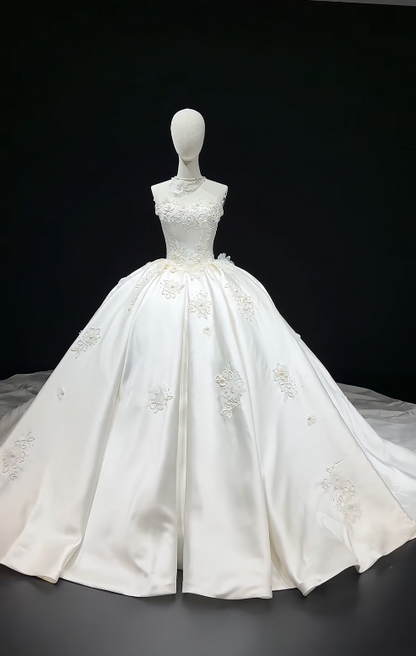 Wunderschönes weißes Hochzeitskleid trägerlos Satin Brautkleid A-Linie Brautkleid ED09327