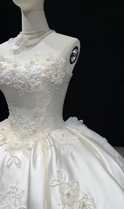 Wunderschönes weißes Hochzeitskleid trägerlos Satin Brautkleid A-Linie Brautkleid ED09327