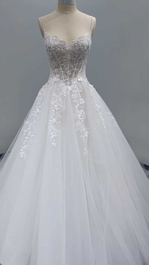 Gorgeous White Wedding Dress Sweetheart Tulle Birdal Dress A-Line Bridal Gown ED09328