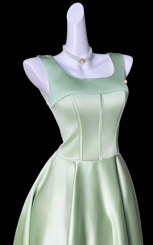 Sexy Green Hoco Dress Straps A-Line Birthday Dress Satin Dress for Party ED09377
