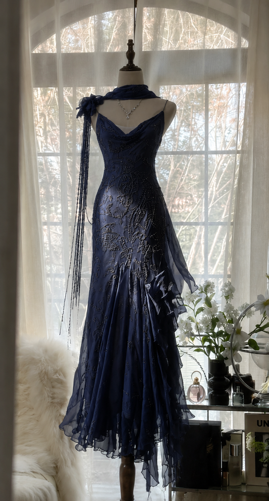 Elegantes dunkelrotes Ballkleid mit Trägern, Etui-Form, Chiffon und Perlenbesatz Abendkleid ED09393