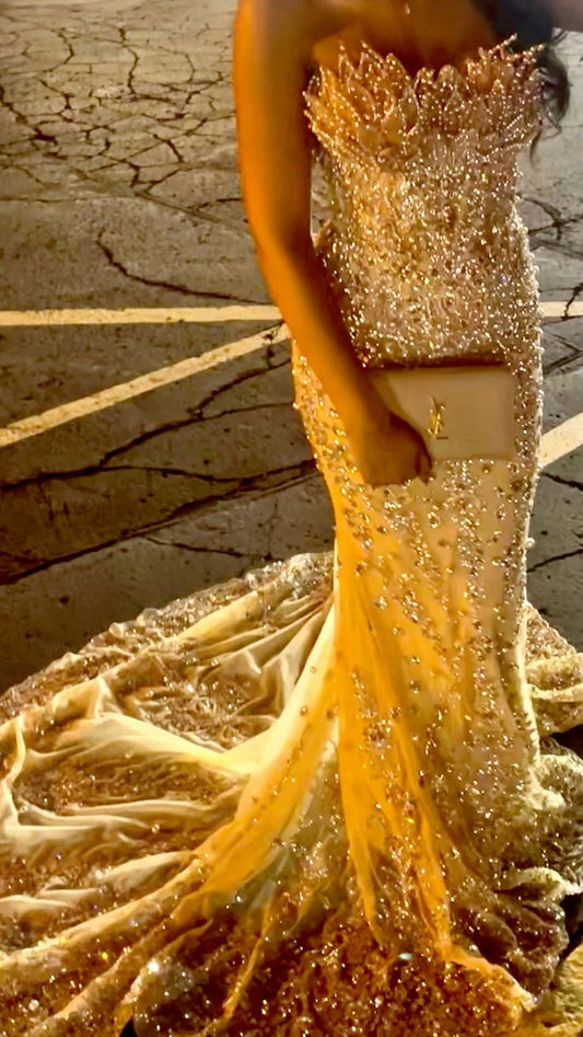 Elegant Strapless Sheath Tulle Beaded Long Evening Dress Gold Prom Dress ED09449