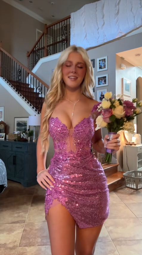 Fashion Hot Pink Short Hoco Dress Sweetheart Sheath Birthday Dress Sequins Graduation Party Dress ED09468
