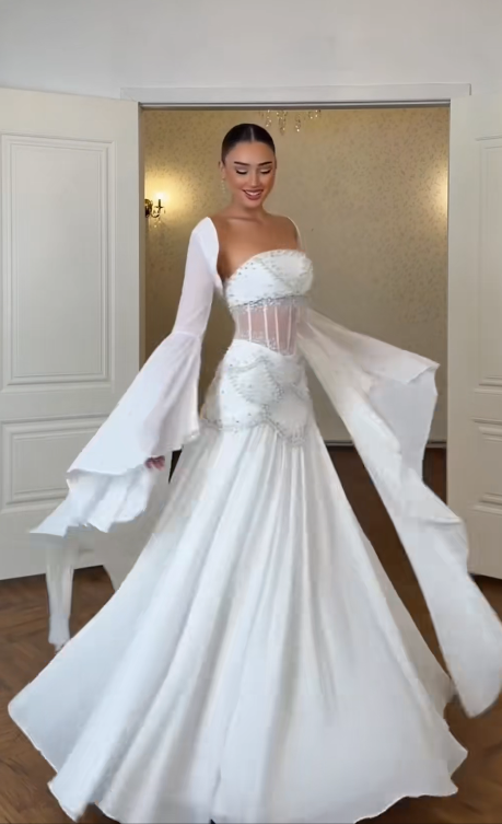 Elegant WhiteProm Dress Strapless Sheath Chiffon Long Evening Dress ED09477