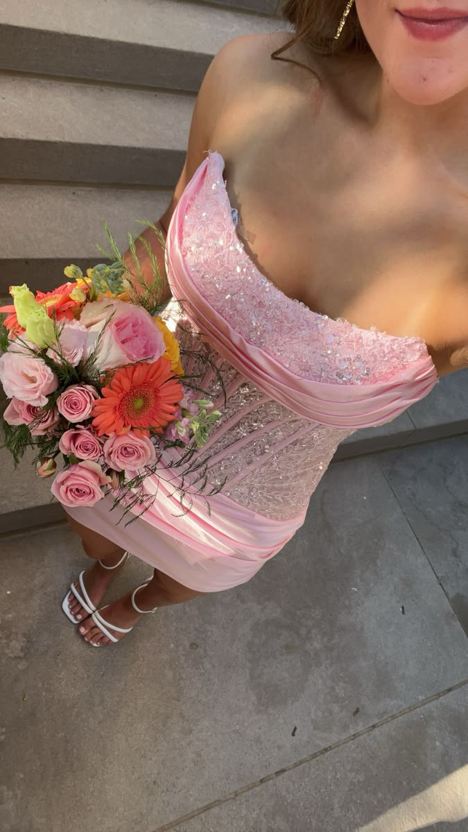 Elegant Pink Short Prom Dress Strapless Sheath Homecoming Dress Lace Dress for Party ED09486