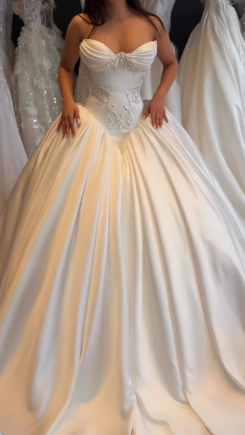 Elegant White Wedding Dress Sweetheart Bridal Gown A-Line Satin Bridal Dress ED09505