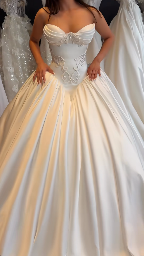 Elegant White Wedding Dress Sweetheart Bridal Gown A-Line Satin Bridal Dress ED09505