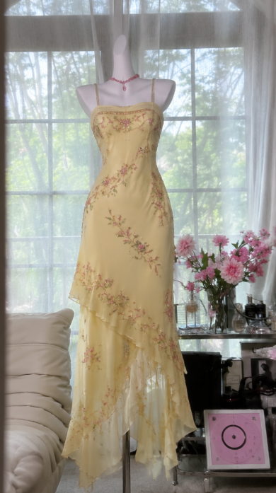 Chic Yellow Prom Dress Straps Sheath Beaded Chiffon Long Prom Dress ED09576