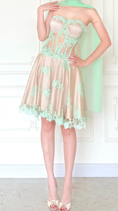 Robe de soirée Chic Champagne de bal sans bretelles satin fourreau ED09590