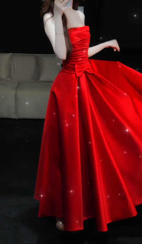 Robe de bal glamour bordeaux coupe trapèze en satin longue robe de soirée ED09694