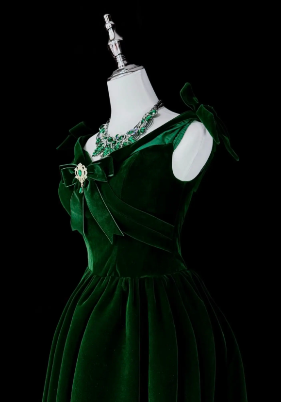 Fashion Dark Green Prom Dress V-neck A-Line Velvet Long Evening Dress ED09738