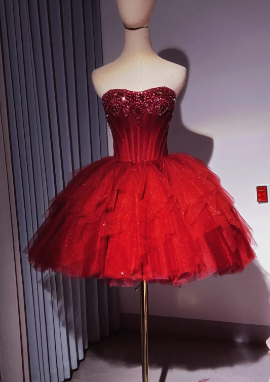 Robe de bal rouge tendance Robe d'anniversaire bustier trapèze en tulle orné de dentelle pour soirée ED09748