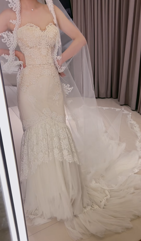 Chic White Bridal Gown Mermaid Lace Wedding Dress ED09753