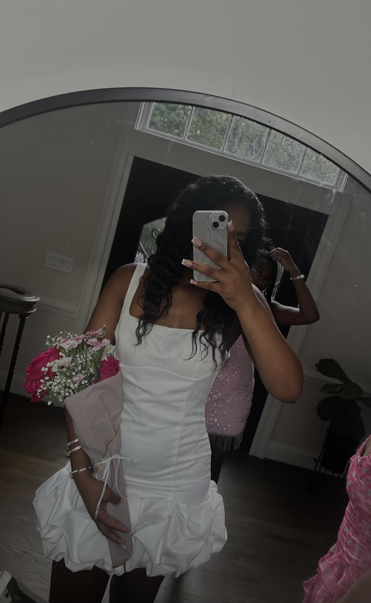 Glam White Short Homecoming Dress Satin Sheath Birthday Dress ED09779