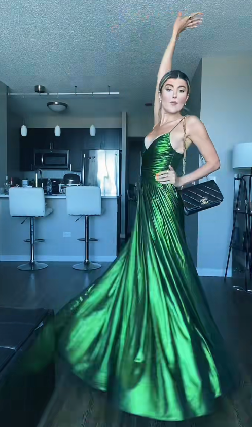 Chic Green Homecoming Dress Sheath Satin Birthday Dress ED09895