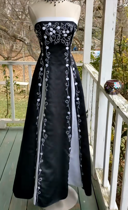 Elegant Black Long Evening Dress Satin A-Line Prom Dress ED10022