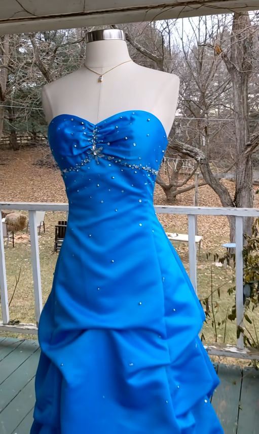 Elegant Blue Long Evening Dress Satin A-Line Prom Dress ED10025