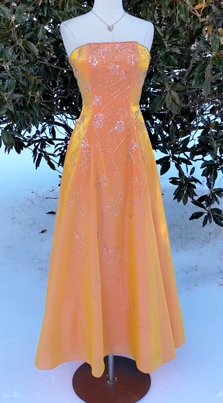 Elegantes langes Abendkleid in Orange aus Satin mit Perlen, A-Linie, Ballkleid ED10026