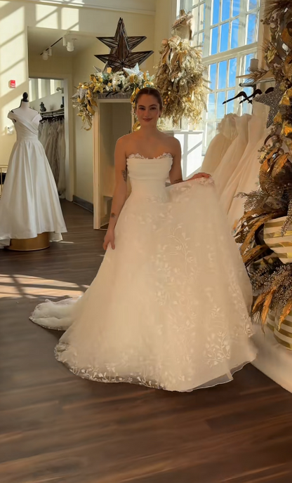Elegant White Wedding Dress A-Line Tulle Bridal Dress  ED10076