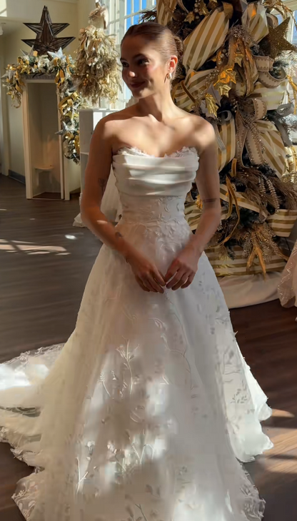 Elegant White Wedding Dress A-Line Tulle Bridal Dress  ED10076