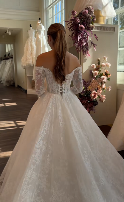 Elegant White Wedding Dress A-Line Lace Bridal Dress ED10082