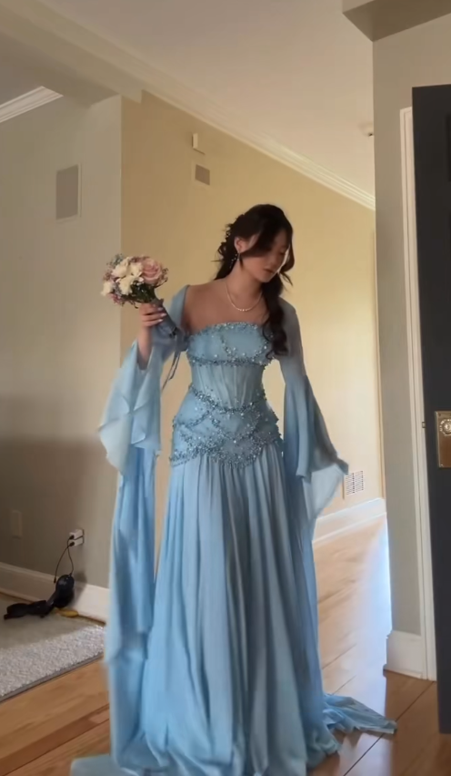 Elegant Blue Sheath Chiffon Evening Dress ED10151