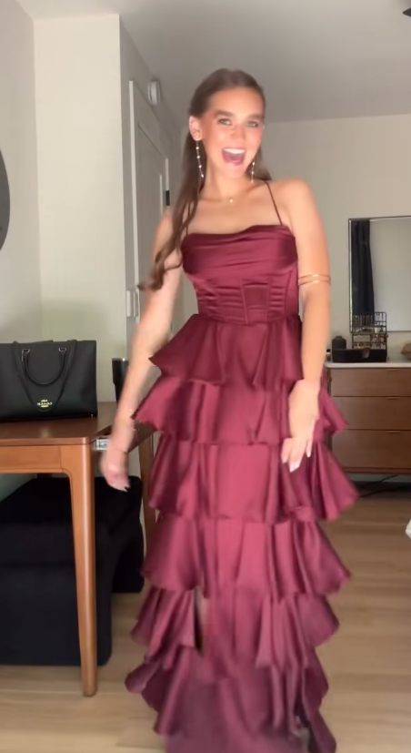 Elegant Burgundy Sheath Satin Evening Dress ED10152