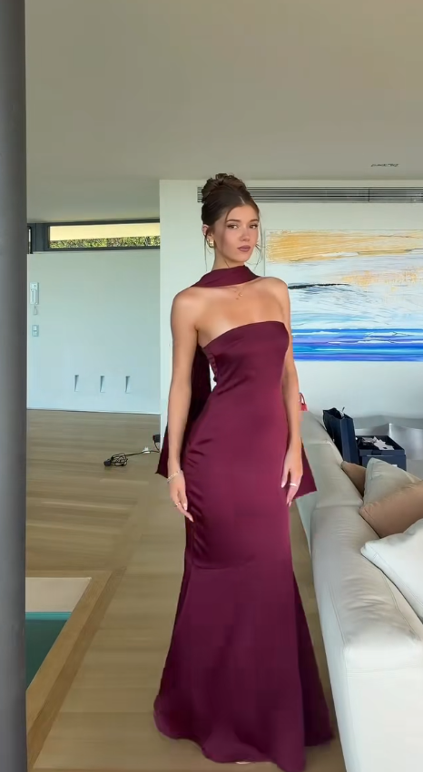 Elegant Burgundy Sheath Satin Evening Dress ED10153