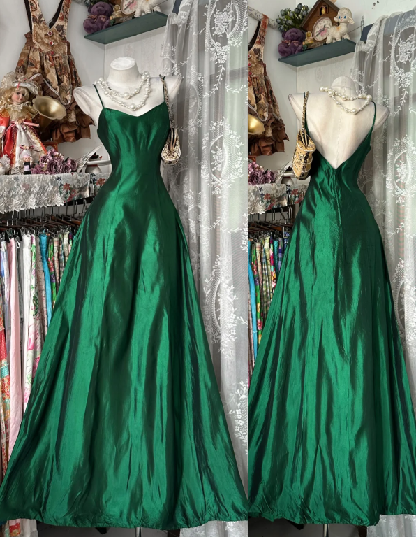 Elegant Green A-Line Satin Prom Dress ED10165