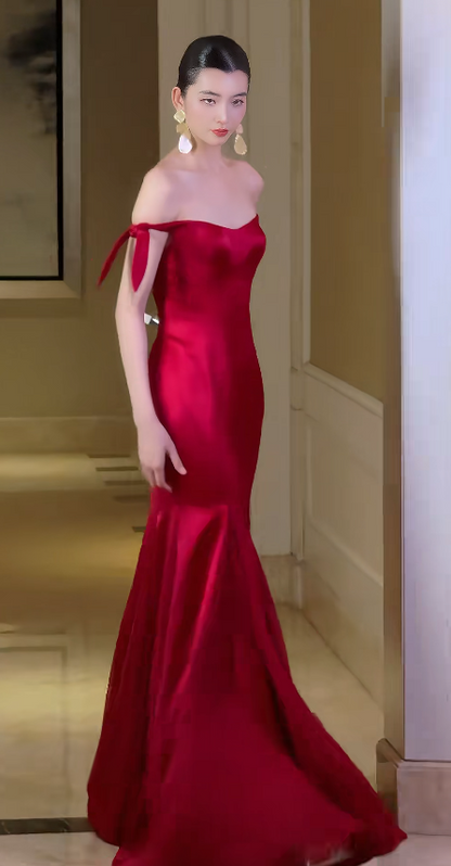 Elegant Burgundy Sheath Satin Prom Dress ED10166