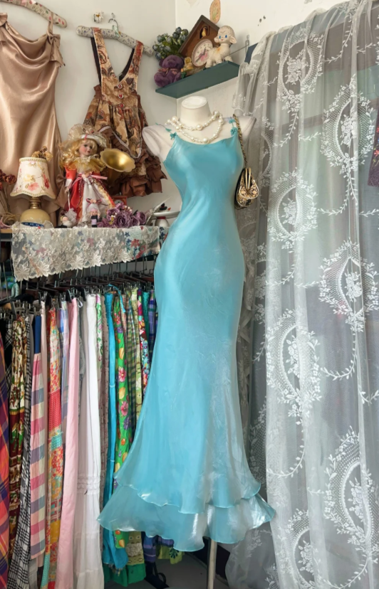 Elegant Blue Sheath Chiffon Prom Dress ED10169